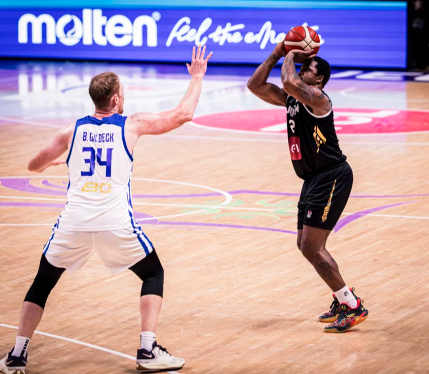 比如中国台, 贺博