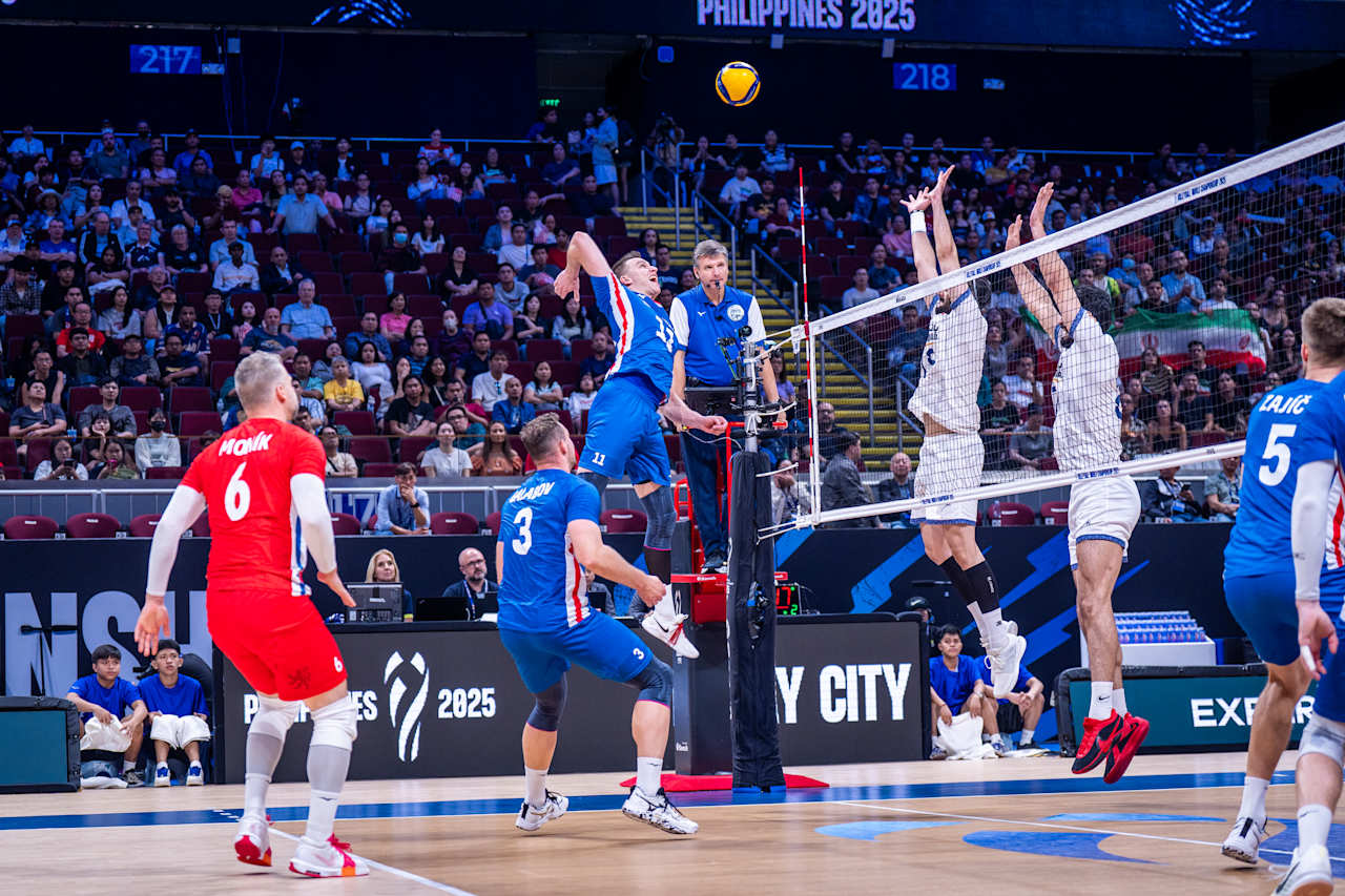 四强, 从第三局开, 捷克